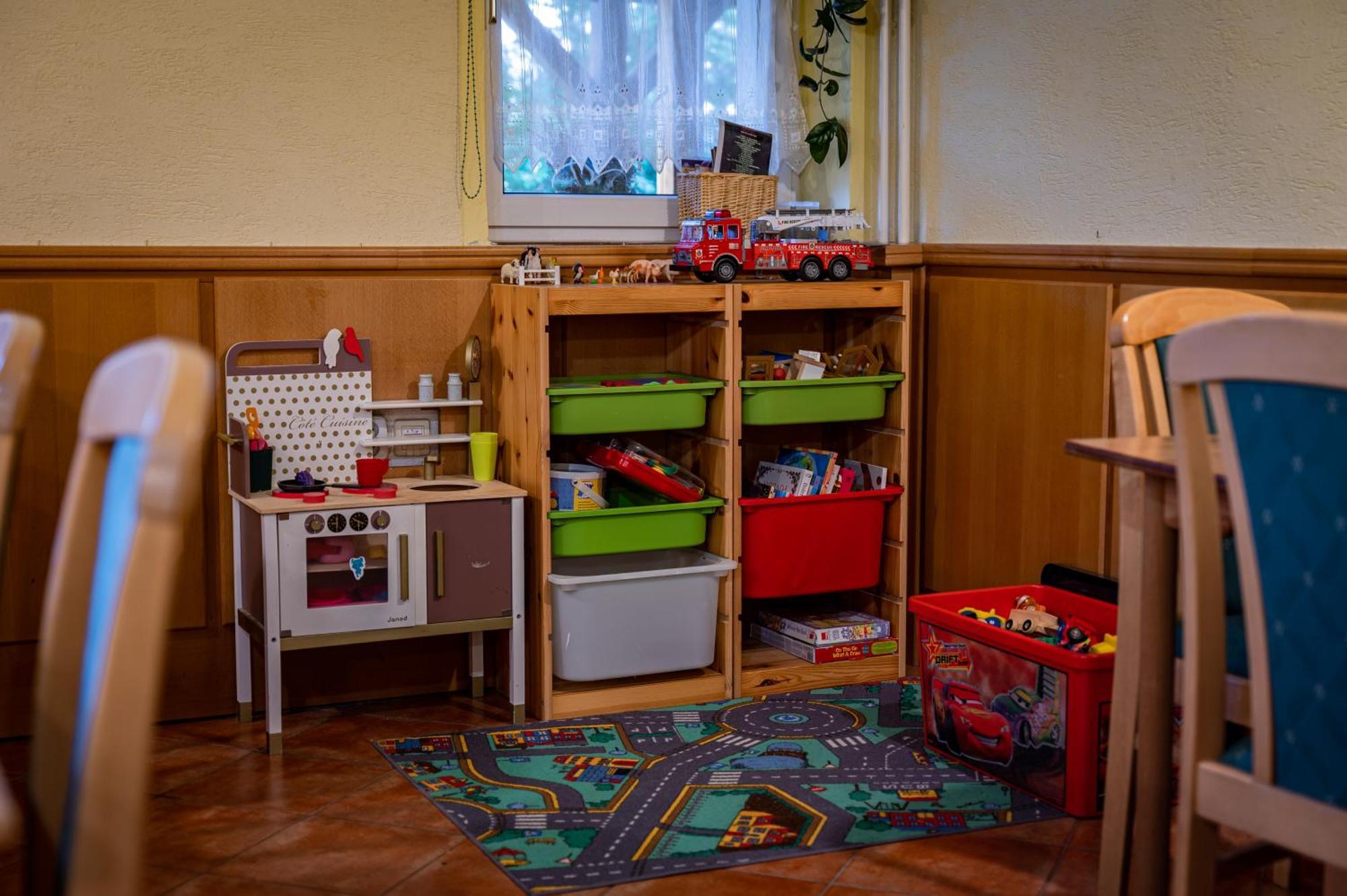 Jaraba Horsky Hotel Totem מראה חיצוני תמונה